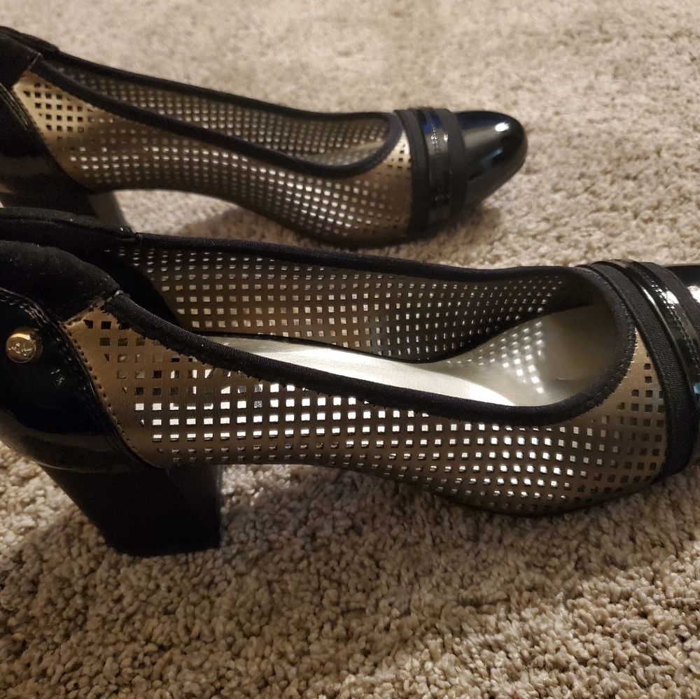 New in box Anne Klein dress shoes - Picture 2 of 5